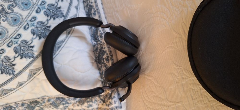 Jabra  Evolve2 65 headset