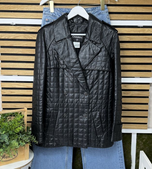 Chanel оригінальна шкіряна жіноча куртка