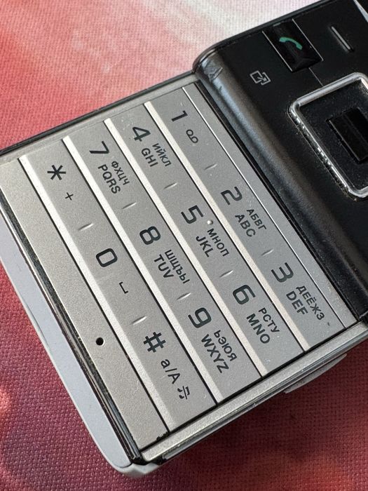 Sony Ericsson j20i Hazel
