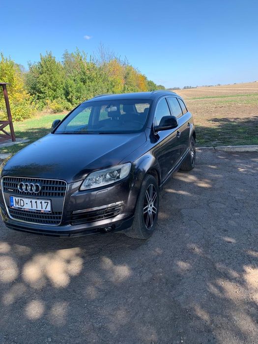Продам ауді Q7 у гарному стані
