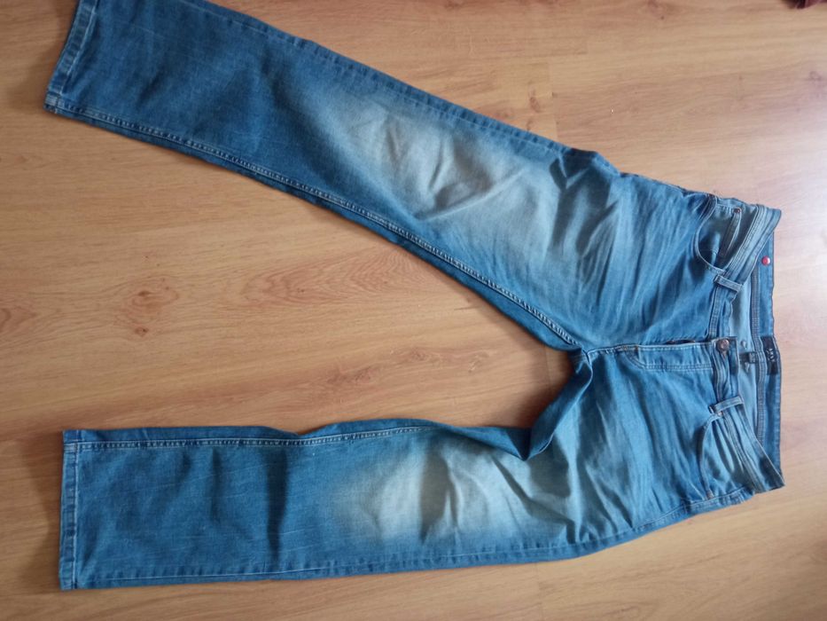 Jeansy Smog niebieskie