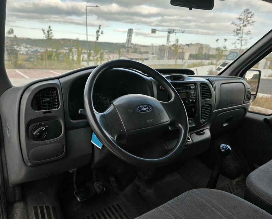 Ford Transit 330L ( 90 TSE-3)  Nacional