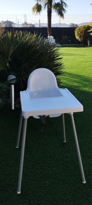 Cadeira de refeição infantil