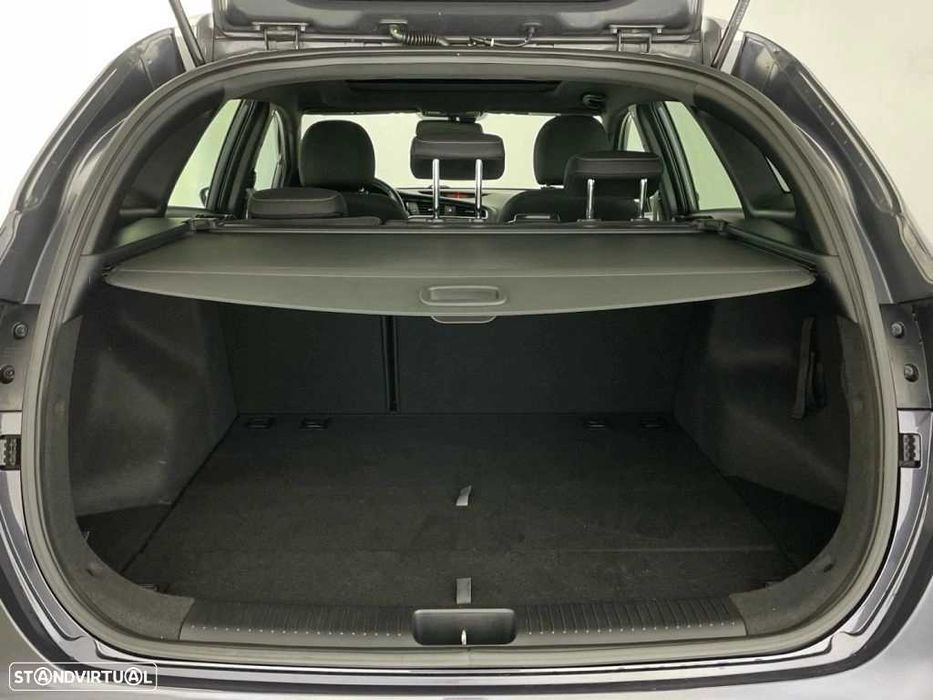 Kia Ceed SW GT Line 1.6 CRDi – Muito Estimada, 2 Chaves