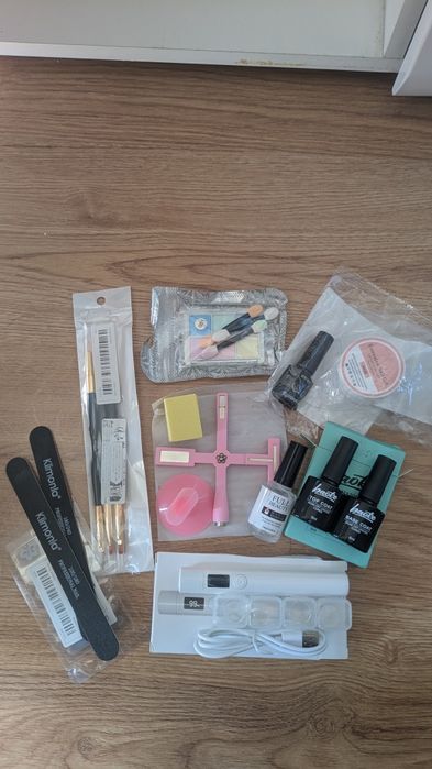 Akcesoria do paznokcie