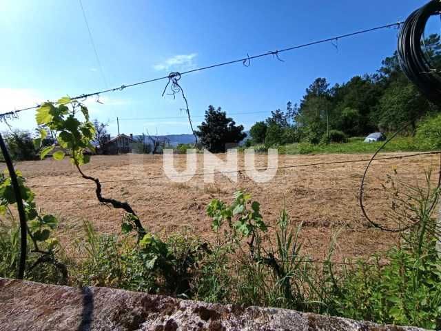 Imagine construir aqui a sua futura moradia