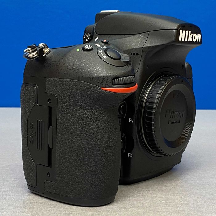 Nikon D810 (Corpo) - 36.3MP