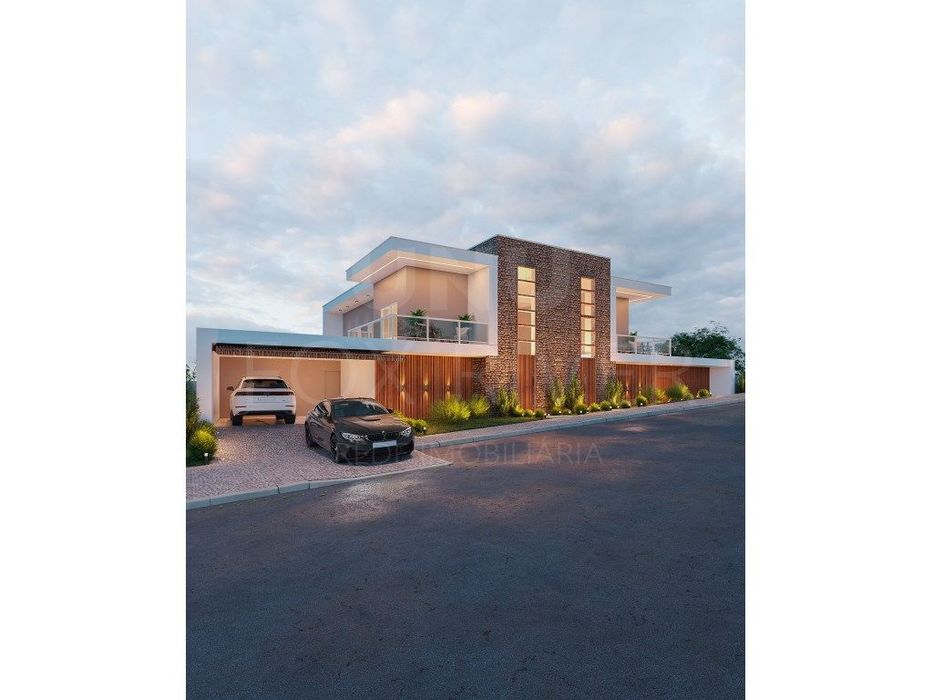 Moradia T4 em Castelo do Neiva