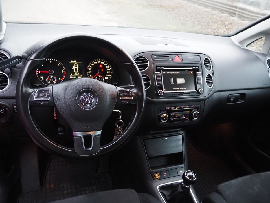 GOLF PLUS (bogato wyposażony)