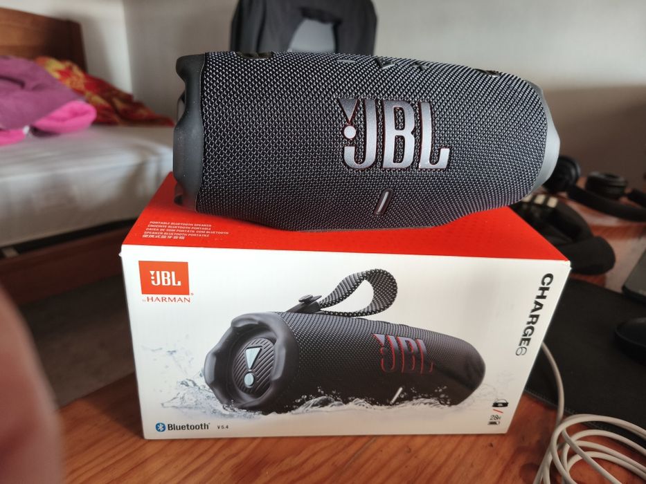 JBL CHARGE 6 (Como nova)