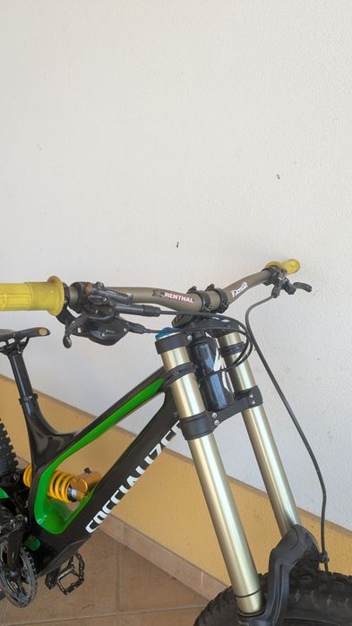 Specialized Demo 8