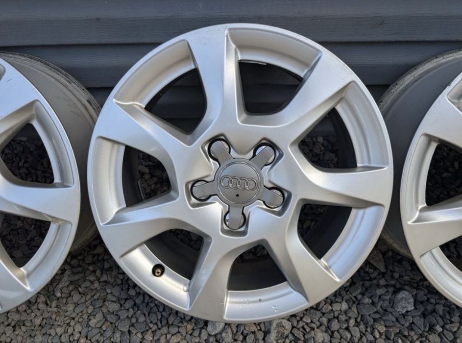 Комплект оригінальних титанових дисків Audi 5/112 R16 5*112 16 Volkswagen Seat Skoda