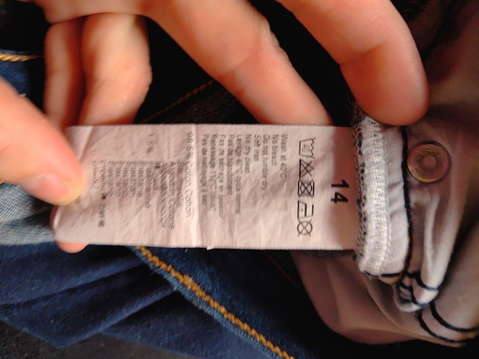 Dzinsy damskie granatowe rozm 14 Levi's