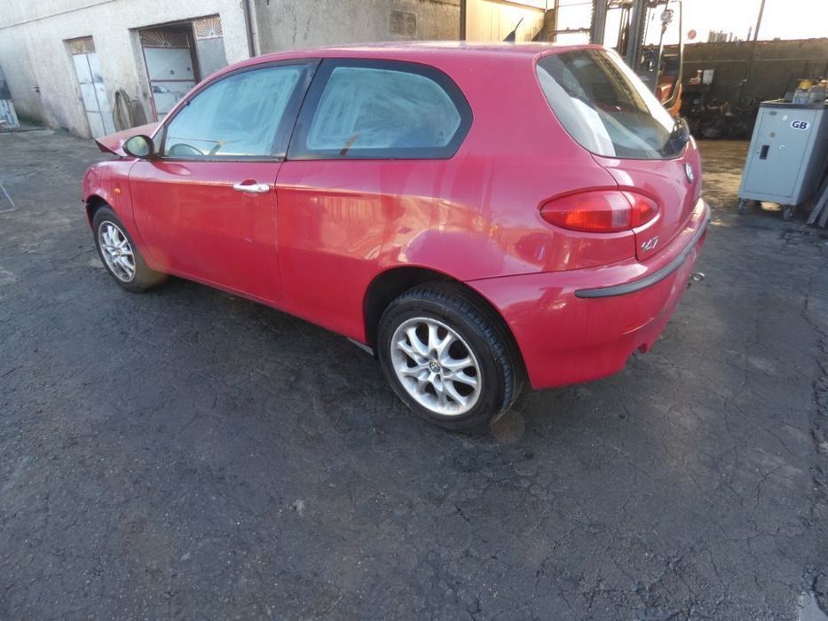 Alfa Romeo 147 de 2000 para peças