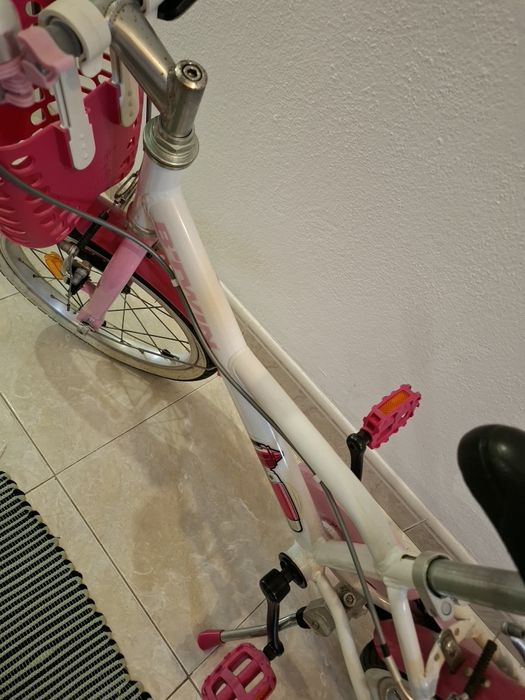 Bicicleta menina roda 16 4-6 anos