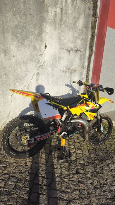 Susuki rm 2.5 Negociável!
