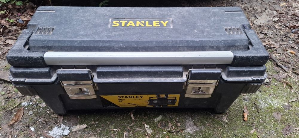 Skrzynka na narzędzia stanley