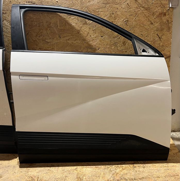 Двері Передні Праві Задні Праві Hyundai Ioniq 5 SAW