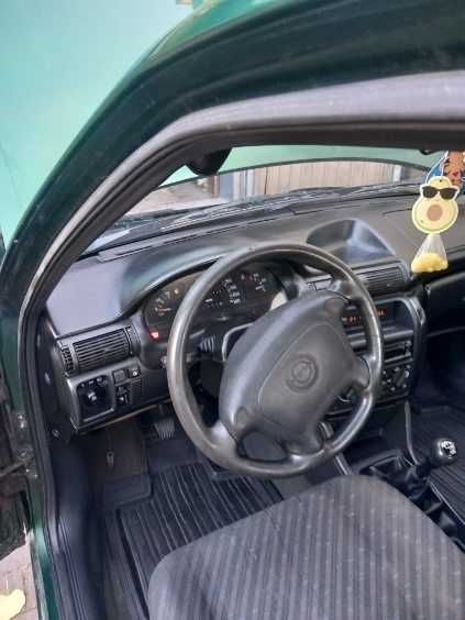 Opel Astra 1.4 1998r. Stan Dobry