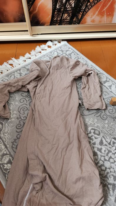 Віддам безкоштовно речі жіночі