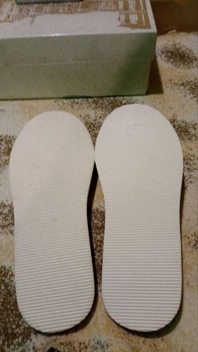 Pantofle domowe 39 (25 cm)