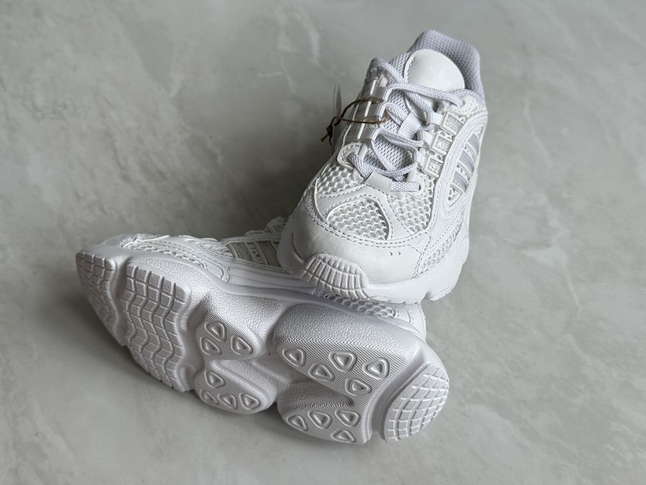 Деские кроссовки Adidas Ozmillen