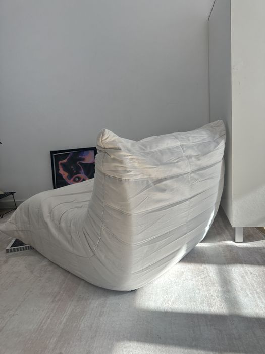 Sofá Poltrona Togo
