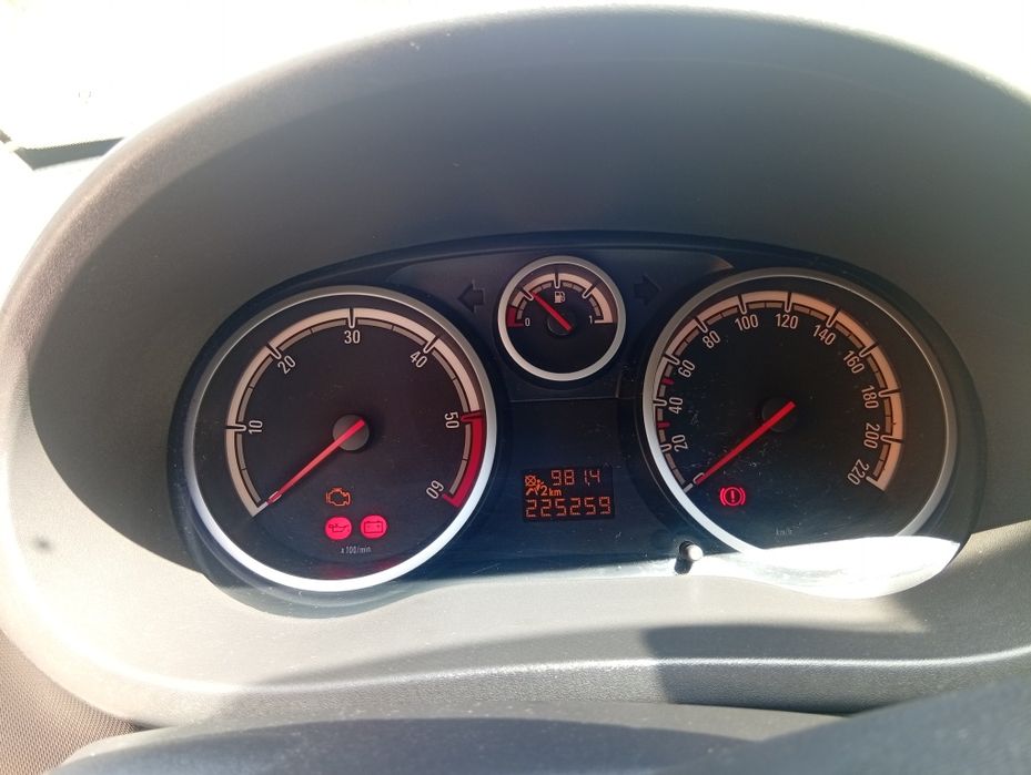 Opel Corsa D Black edition 1.3diesel