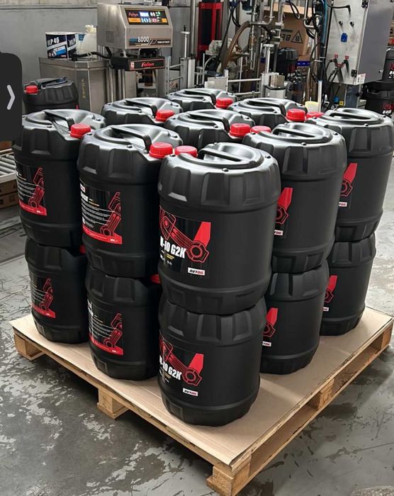 Формувальна олива для опалубки. Формовочное масло для форм.  Емульсол.