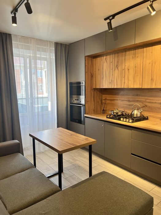 Квартира в центрі міста подобово