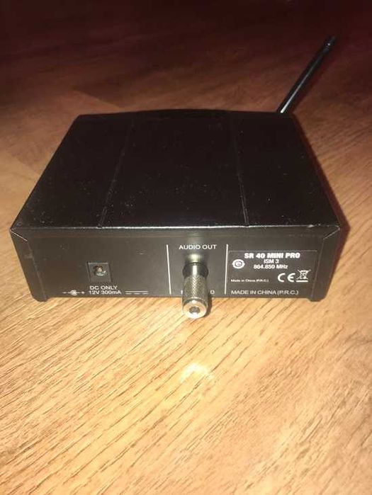Беспроводная радиосистема AKG WMS 40 Mini Vocal (Приёмник-передатчик )