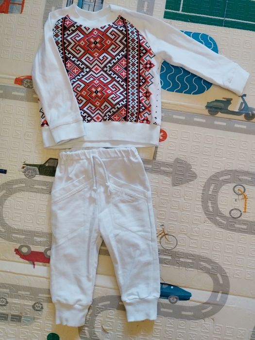 Дитячий костюм - вишиванка