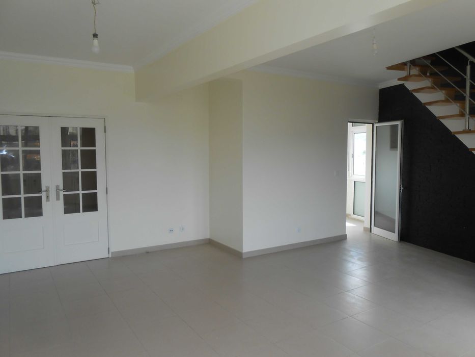 Apartamento T4 na Venda Nova Amadora