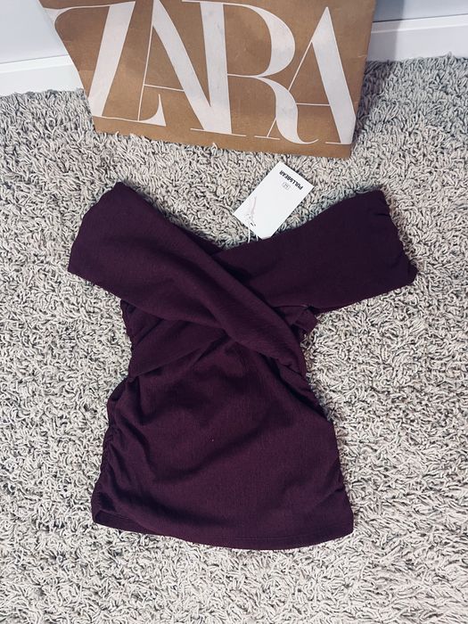 Bordowy top hiszpanka rozm S pull and bear