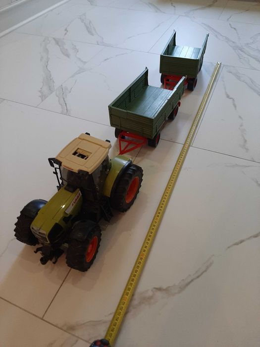 Bruder claas axion 950 + dwie przyczepy