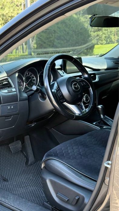 Mazda 6 2.5 2015