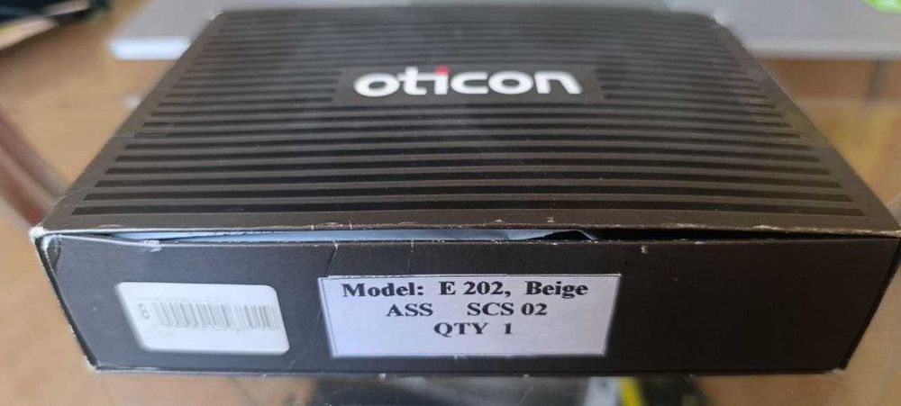 Слуховий апарат Oticon E202