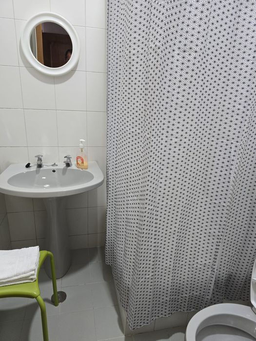 Quarto para alugar na PORTELA