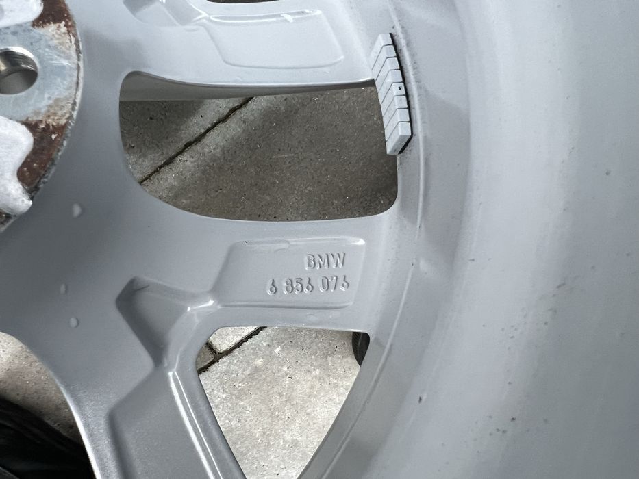 Диски 17R 5x112 6.5J IS39 DIA66.6 BMW X1  F48 X2 F39