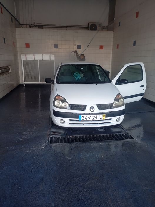 Renault Clio do 2002