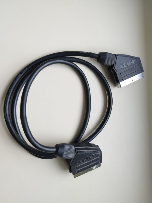 Scart-Scart кабель