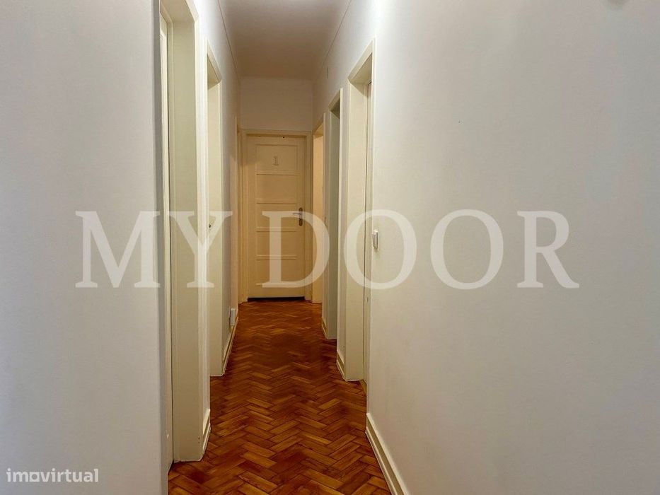 Arrenda-se Quarto - Moscavide - junto à Universidade Europeia