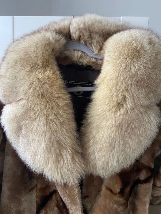 Futro z naturalnego mutona i lisa polarnego
