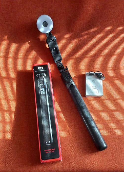 1,75 метри довга бездротова селфі-палиця, штатив-тримач