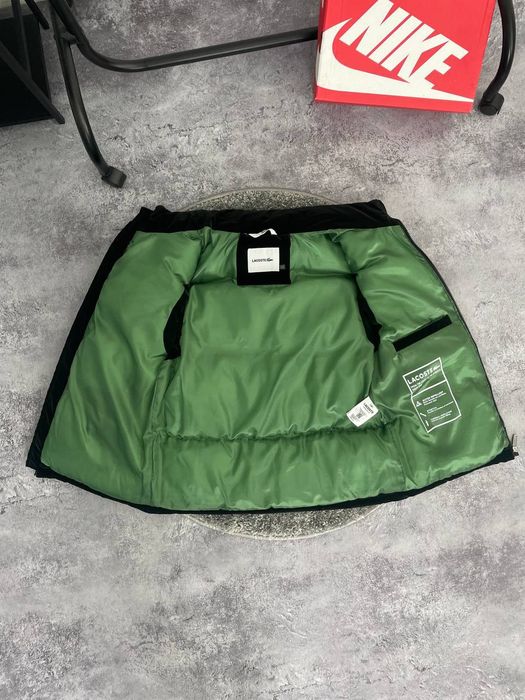 Жилетка Lacoste чорна чоловіча, утеплена, нова — S–XXL