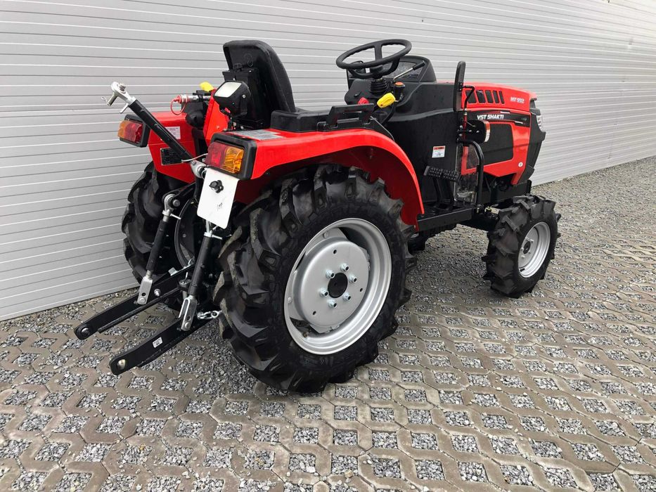 NOWY Traktorek VST Shakti 932 - 4-cylindrowy, 30 KM , 4WD, 1250 kg