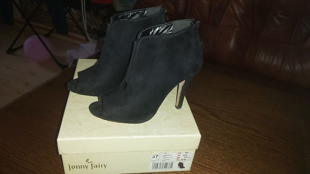 Buty botki bez palców