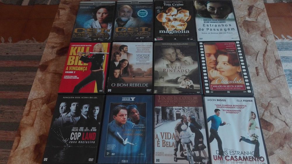 DVDs originais, vendo ou troco.