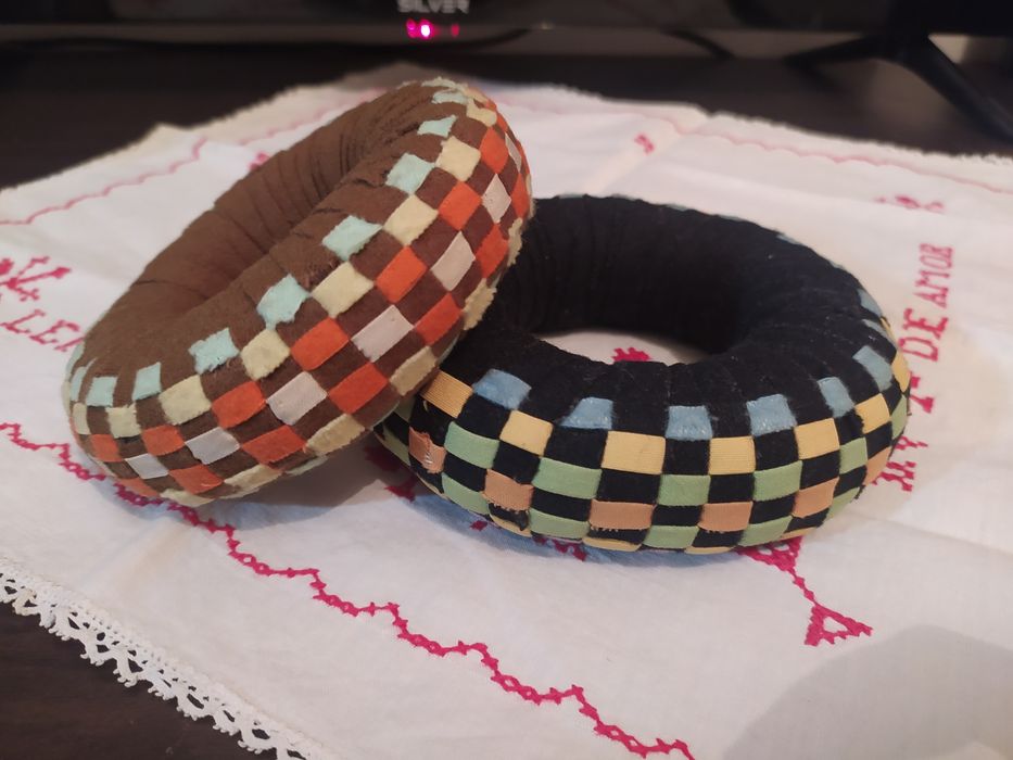 Rodilhas antigas para transportar cestos á cabeça