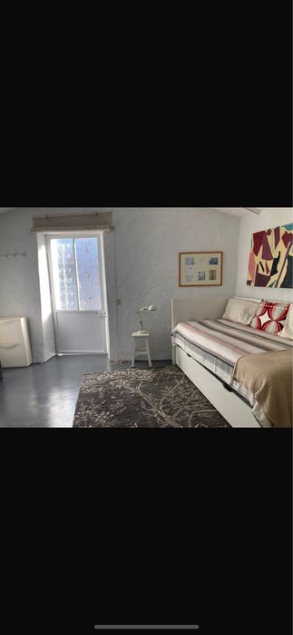 Charmoso anexo em Estoi